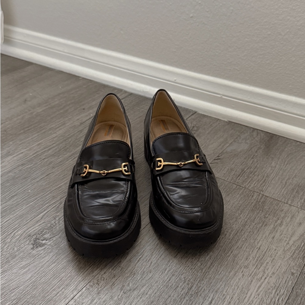 Sam Edelman Tully Loafers in Black, size 6